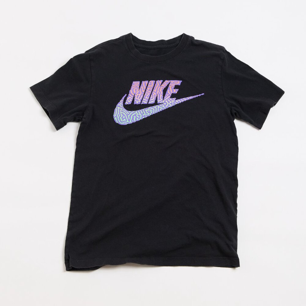 Nike | Size Small Textured Neon Swoosh Black T-Shirt